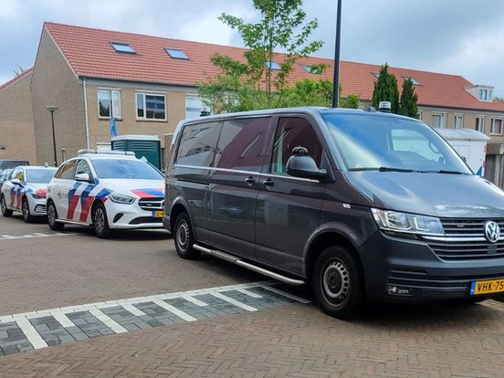 Lichaam aangetroffen in Enschede, politie doet onderzoek