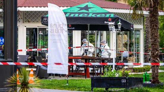 Aanhouding voor liquidatie op vol terras Home