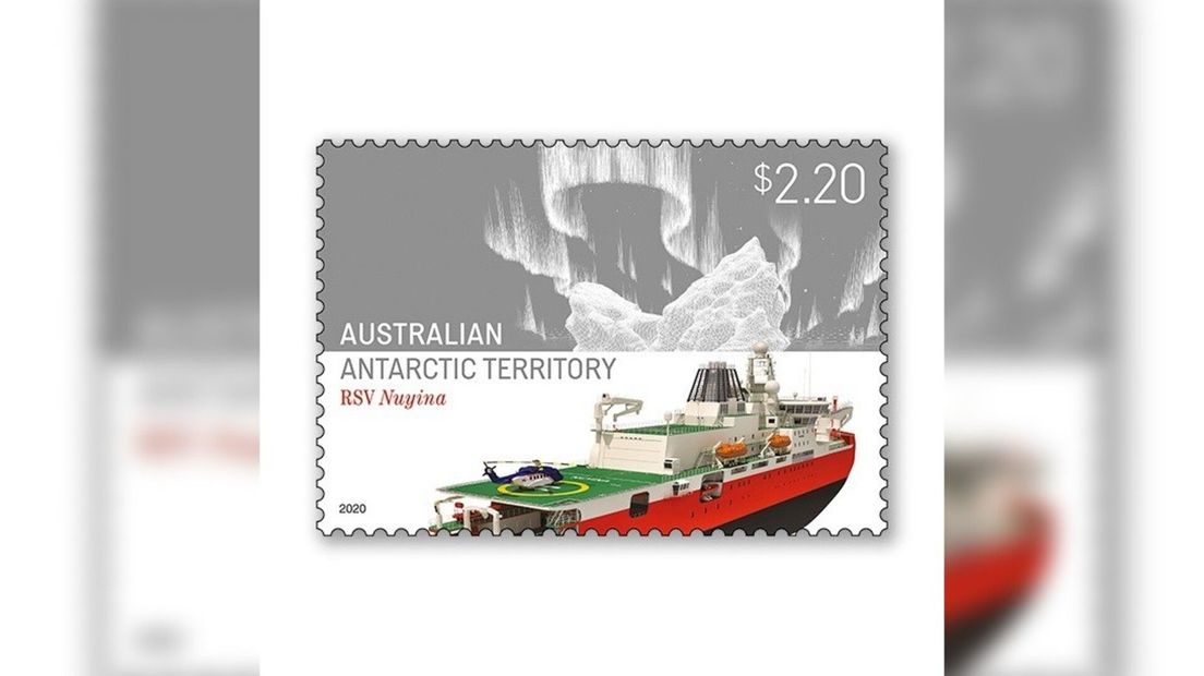 Postzegel met daarop de ijsbreker Nuyina afgebeeld