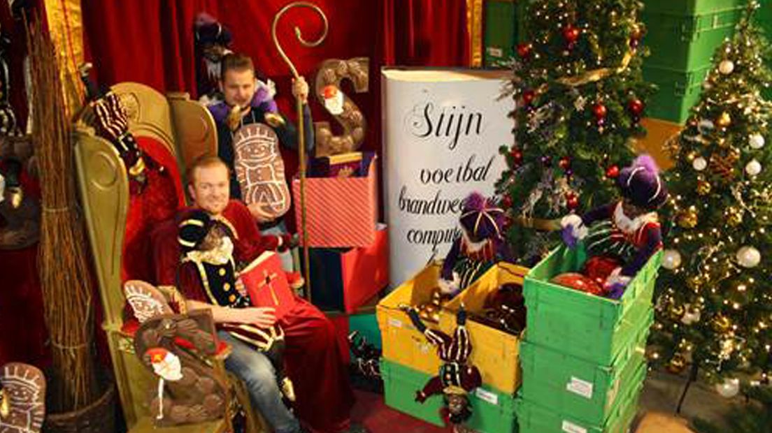 De Sinterklaastroon is één van de geveilde artikelen van FirstNoise.