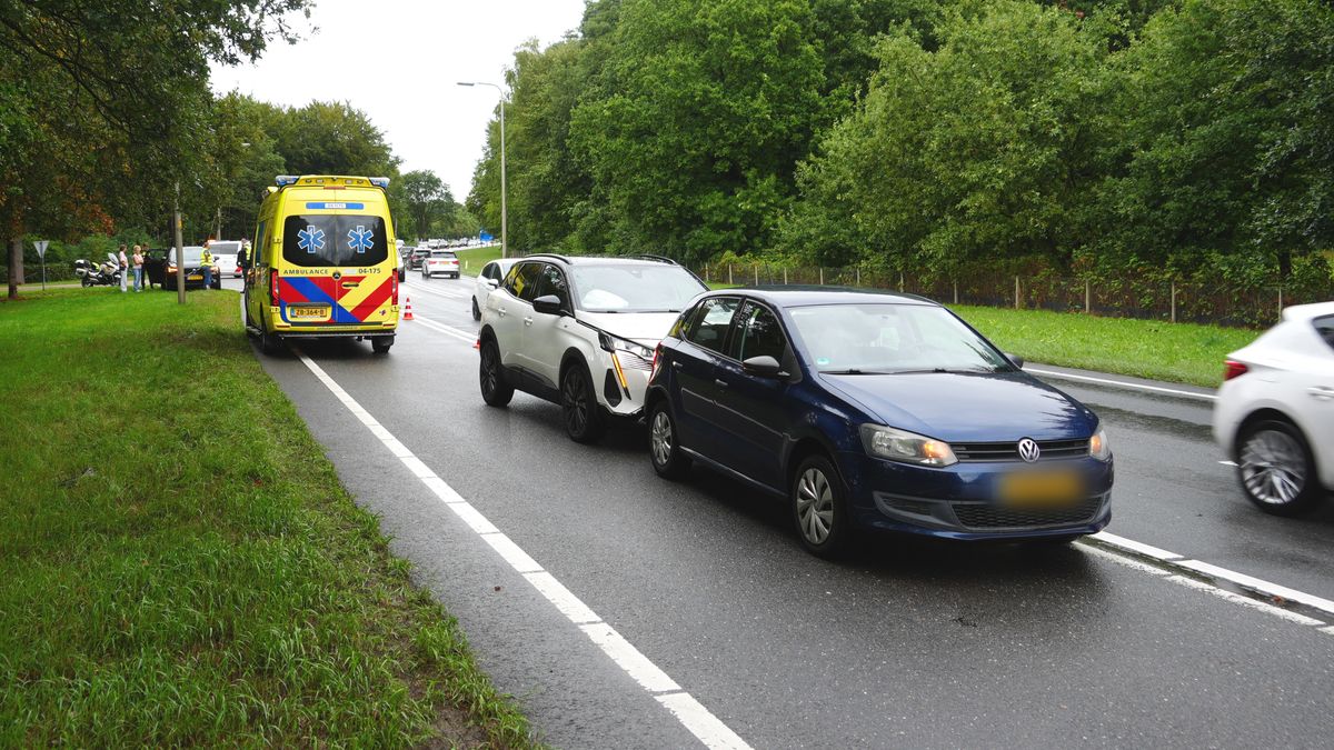 112 Nieuws: Kop-staartbotsing op N35 | Geen treinen tussen Almelo en Hardenberg