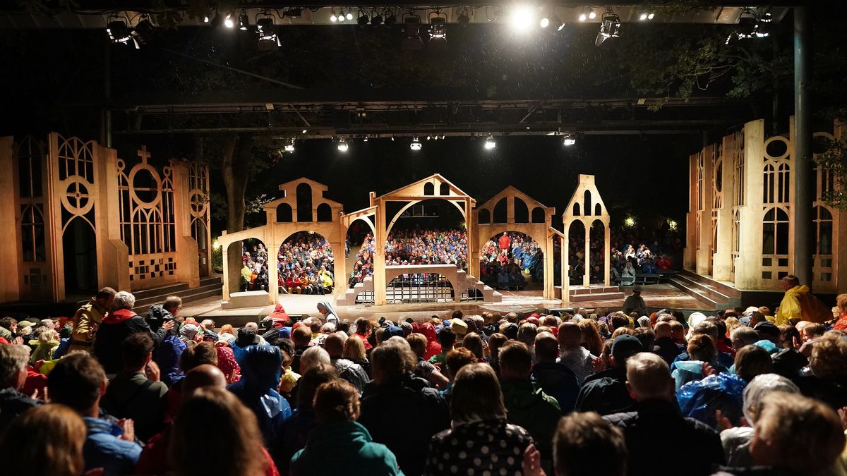 Vrouw als man in strijd om succes: jubileumvoorstelling ‘De Sterke Wil’ in Diever