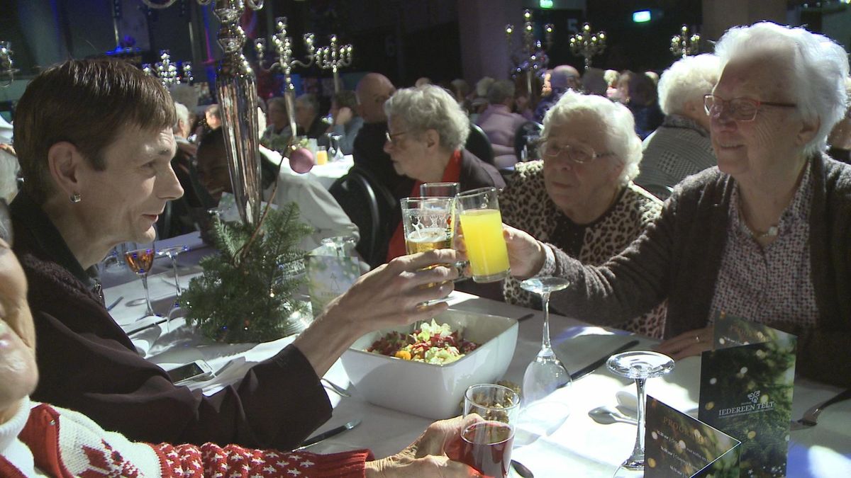 Kerstdiner voor eenzame ouderen in Rotterdam Rijnmond