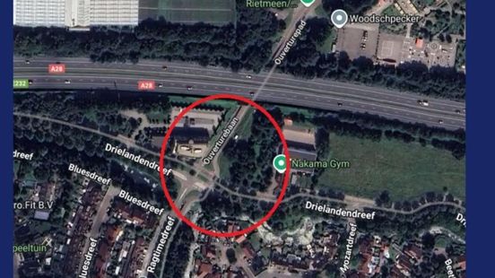 Politie zoekt getuigen van botsing