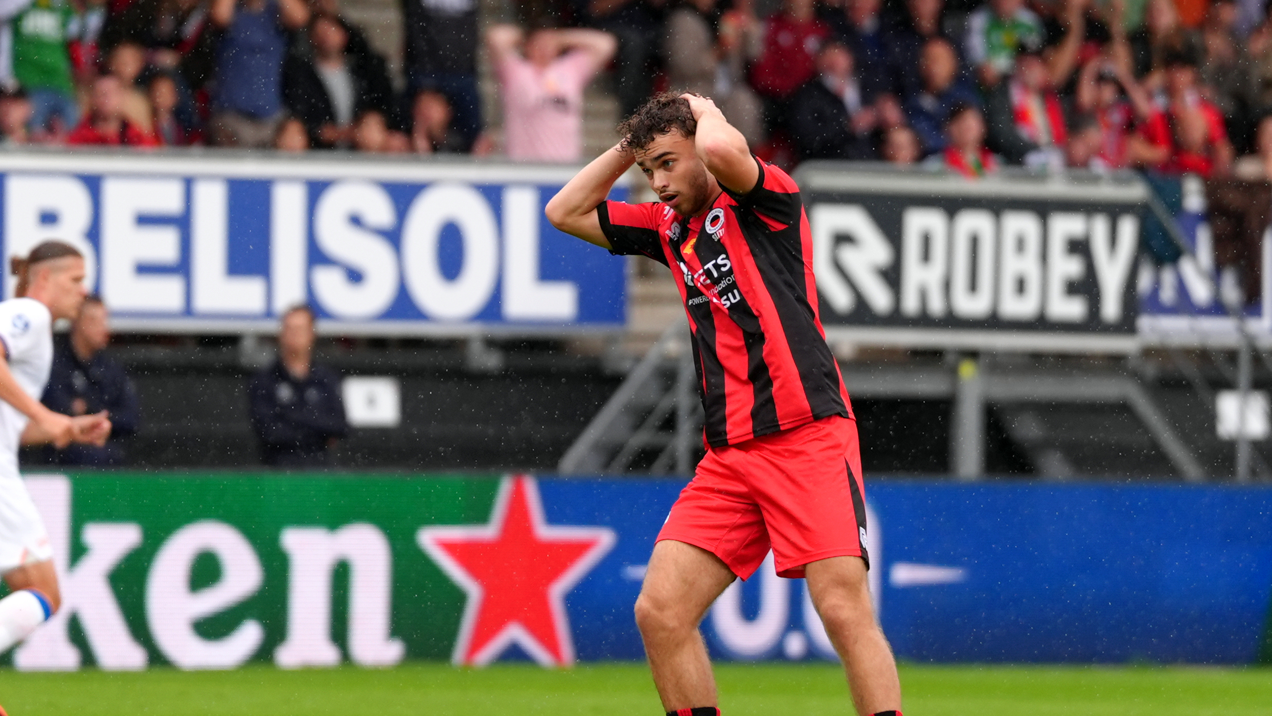 Sliti baalt na de nederlaag van Excelsior
