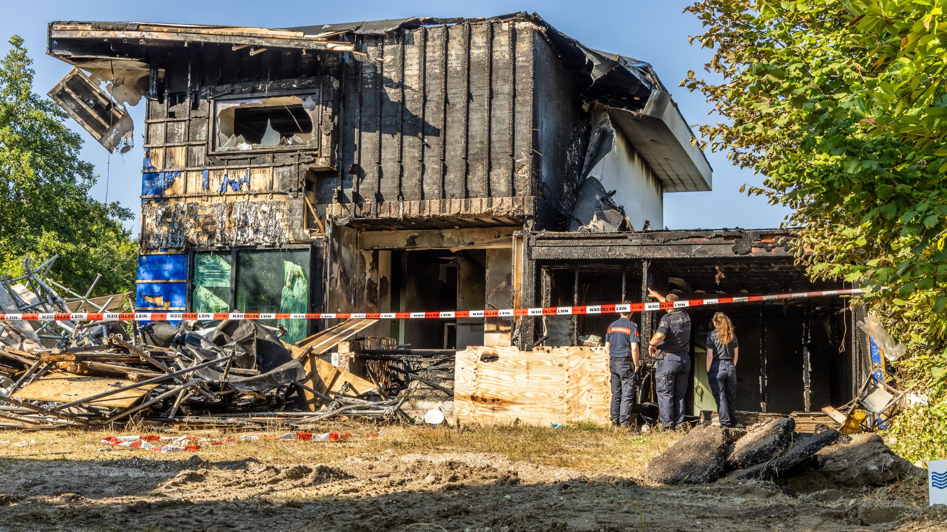 Politie onderzoekt mogelijke opzet bij woningbrand Vinkeveen