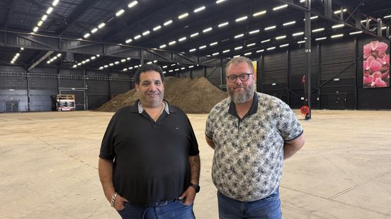Paardenkrachten gaan weer los in Expohal met ronkende motoren en Friese paarden in arena Nieuws