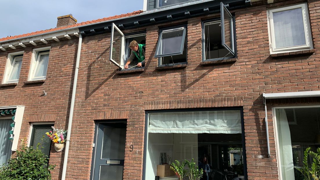 Tochtstrip plaatsen bij ramen in Assendorp Zwolle