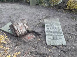 Grafstenen op historische Joodse begraafplaats omgegooid: 'Waar slaat het op?'