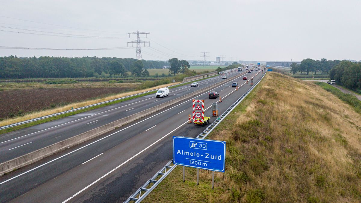 Waarom staan er snelheidsbeperkingsborden langs de A35 bij Almelo-zuid?