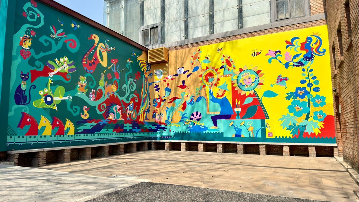 Controversiële Groningse muurschildering van Toyisten krijgt tweeling in Peking