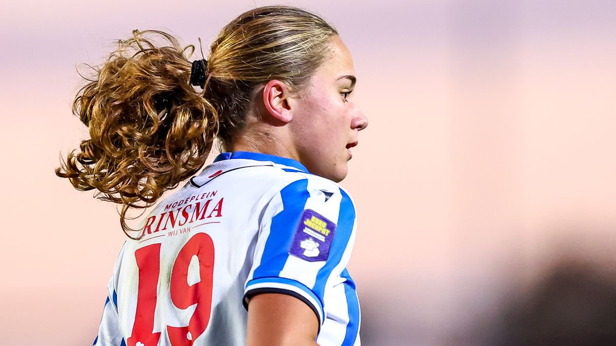 Heerenveen buigt pas laat voor koploper PSV | Spitse: 