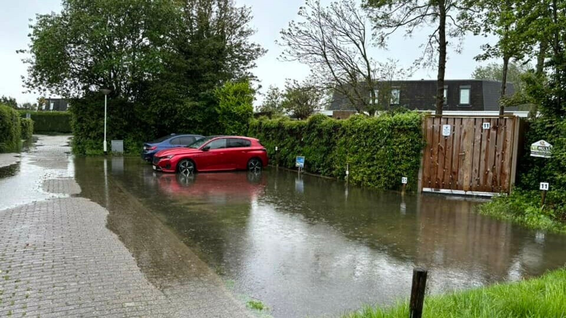 Onweer En Veel Regen Zorgen Vanmiddag En Vanavond Voor Code Geel ...