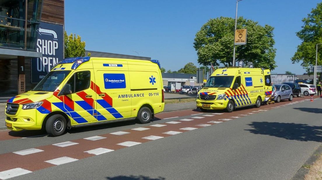 Gewonde bij aanrijding in Enschede