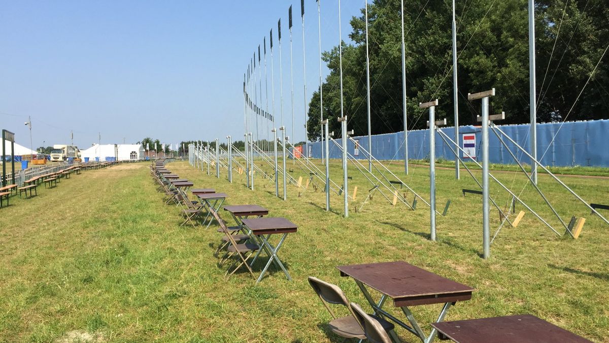 Verslaggever Peter Beeker in Maasniel, zijn ze er klaar voor?