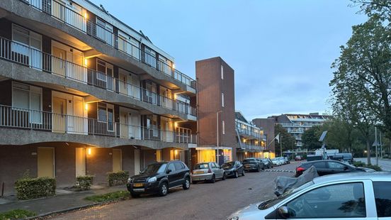 Bewoners vrezen drugshandel en prostitutie in flat, gemeente herkent beeld niet Home