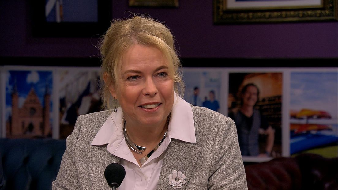 Avine Fokkens - burgemeester Heerenveen