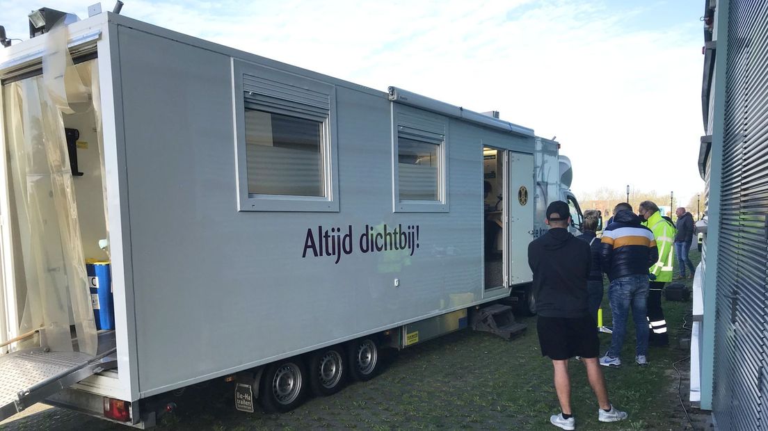 De mobiele coronatestlocatie stond vandaag in Mijdrecht.