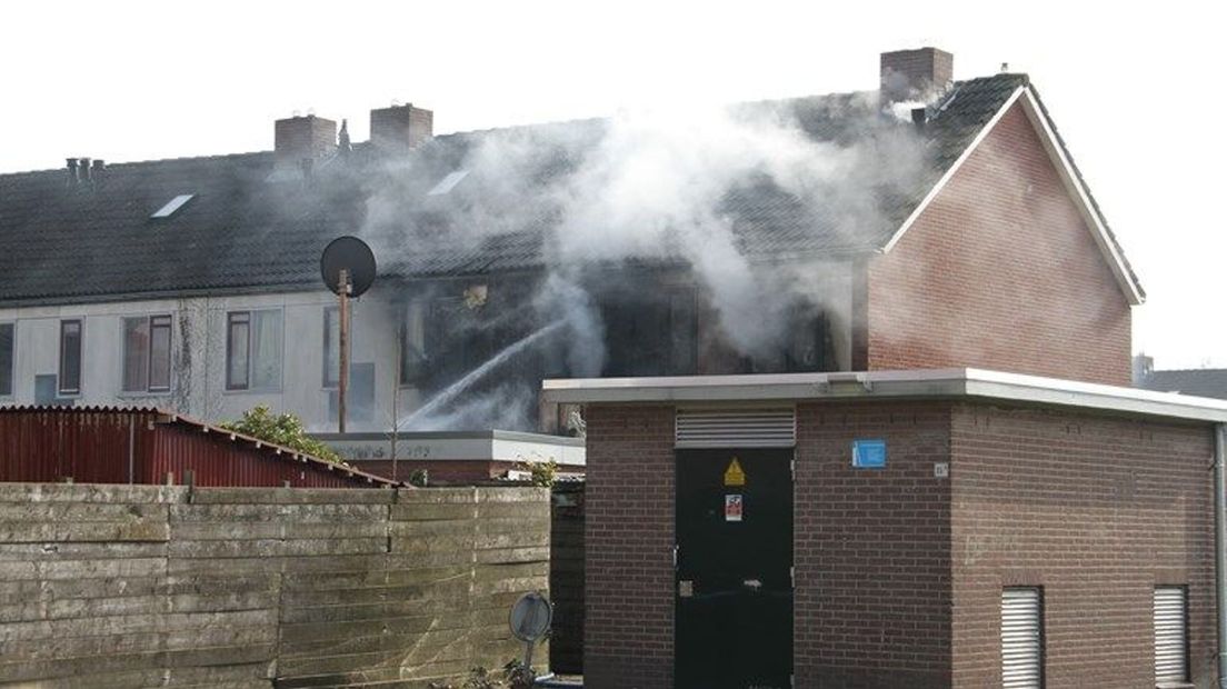 In Raalte brak vorig jaar maart brand uit in een hoekhuis. De schade was groot