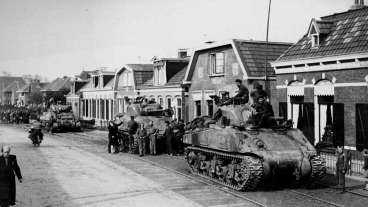 16 april 1945: De slag om de kop van de Afsluitdijk en het lange