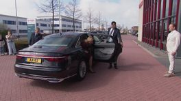 Koningin Máxima bezoekt Hoogeveense meubelmaker