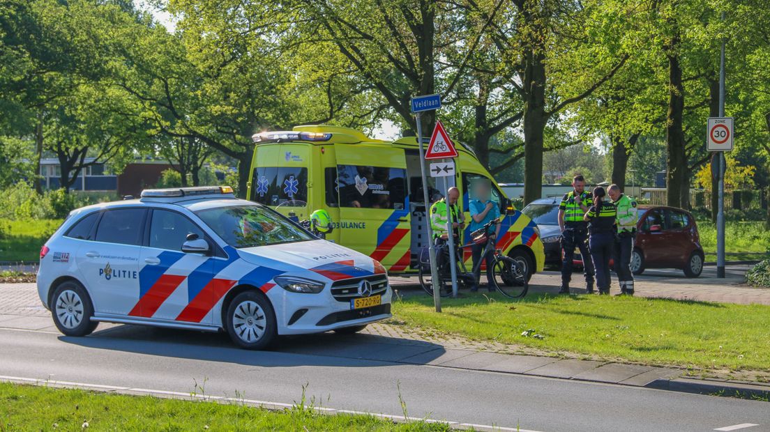 Het ongeluk gebeurde op de Statenweg in Emmen
