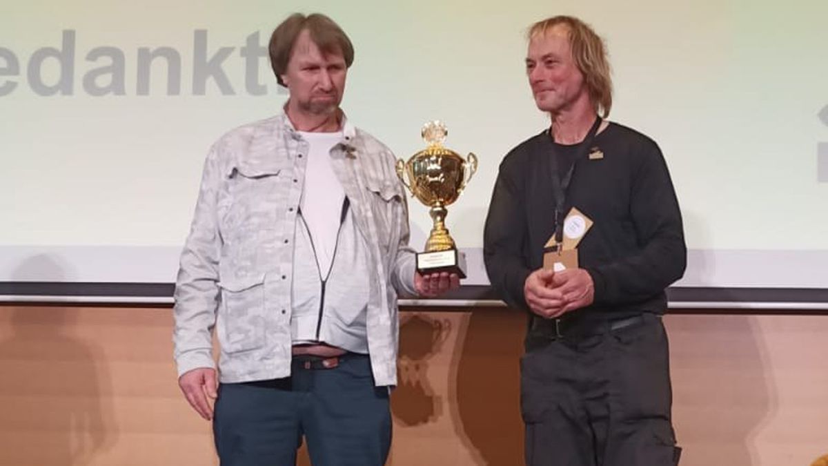 Henk en Henk slepen TaalHeldenprijs in de wacht - RTV Noord