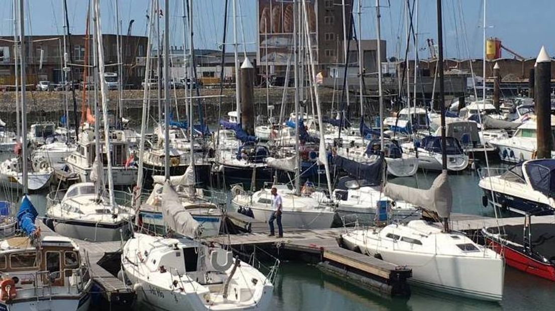 Lege plek in de jachthaven van Breskens