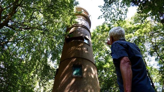Deze meer dan 100 jaar oude uitkijktoren is al 50 jaar dicht: nu kan je een stukje 'kopen' om hem in ere te herstellen