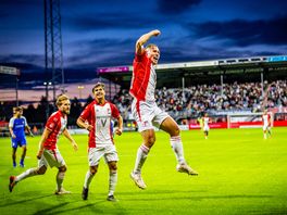 Ook Jong AZ kan FC Emmen niet stoppen: historische drieklapper bij seizoensstart