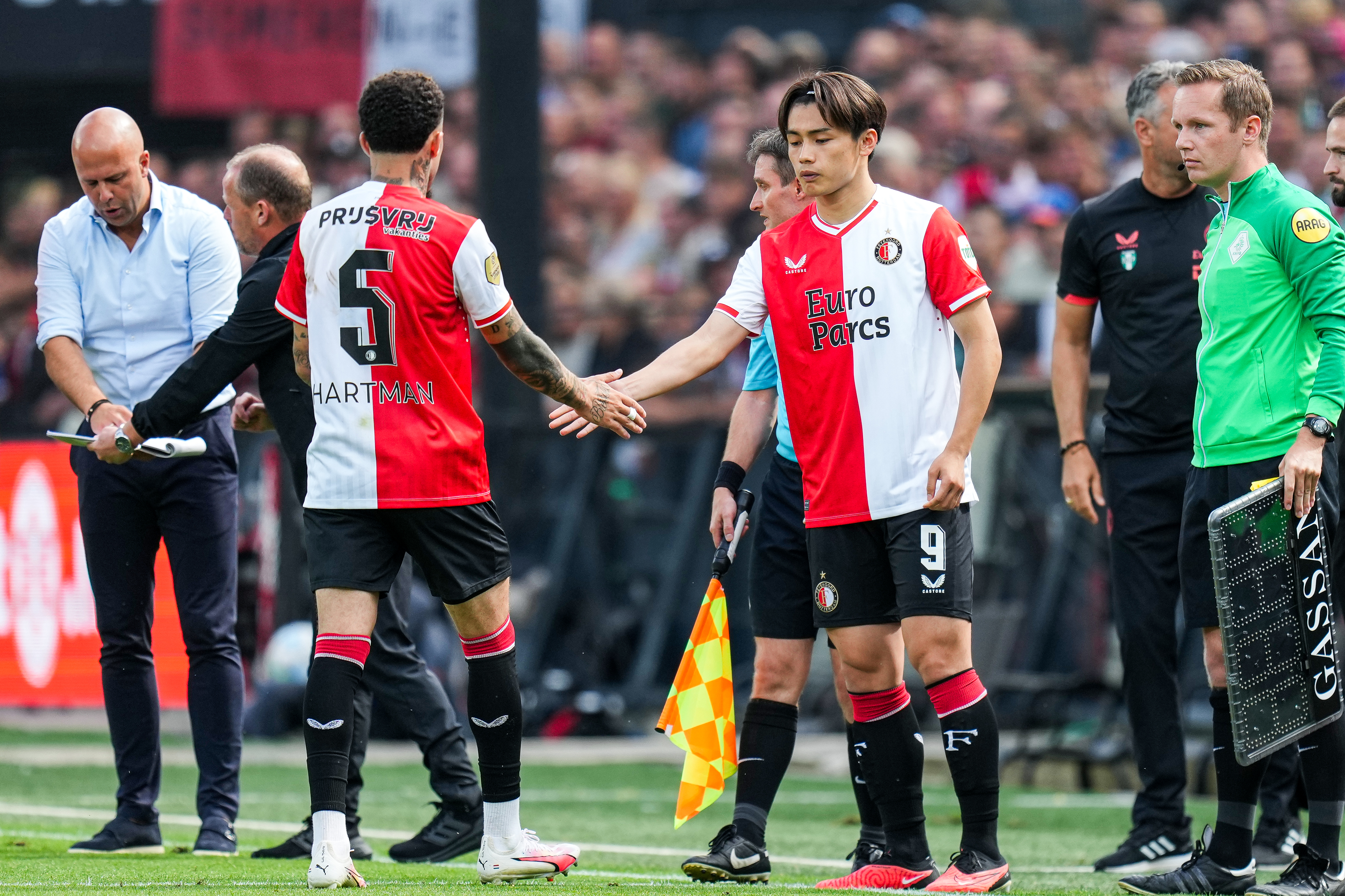 TERUGLEZEN: Feyenoord-Fortuna Sittard (0-0) - Rijnmond