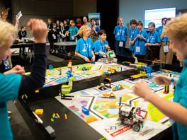 Strijdende robots, LEGO en Minecraft tijdens TECH-maand: 'Niet alleen maar programmeren'