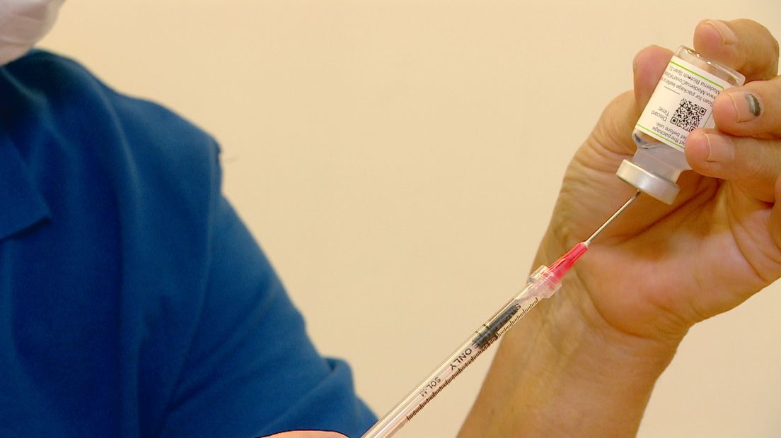 Herhaalprik corona vaccinatie
