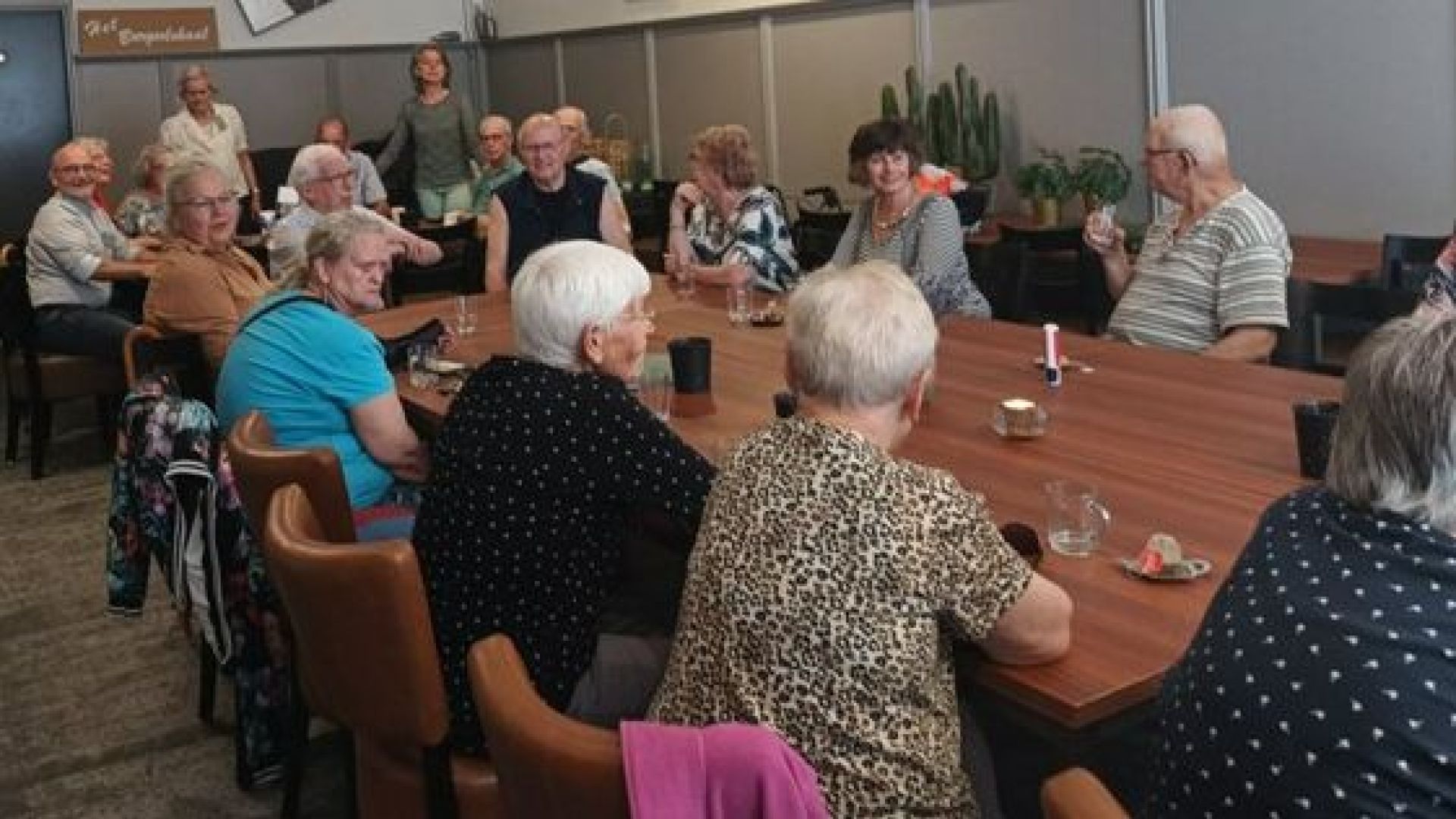 Statiegeldactie voor Het Burgerlokaal in Borculo.