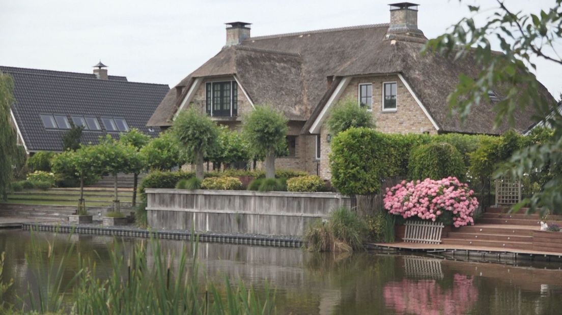 Villa in het oudste deel van Vroondaal