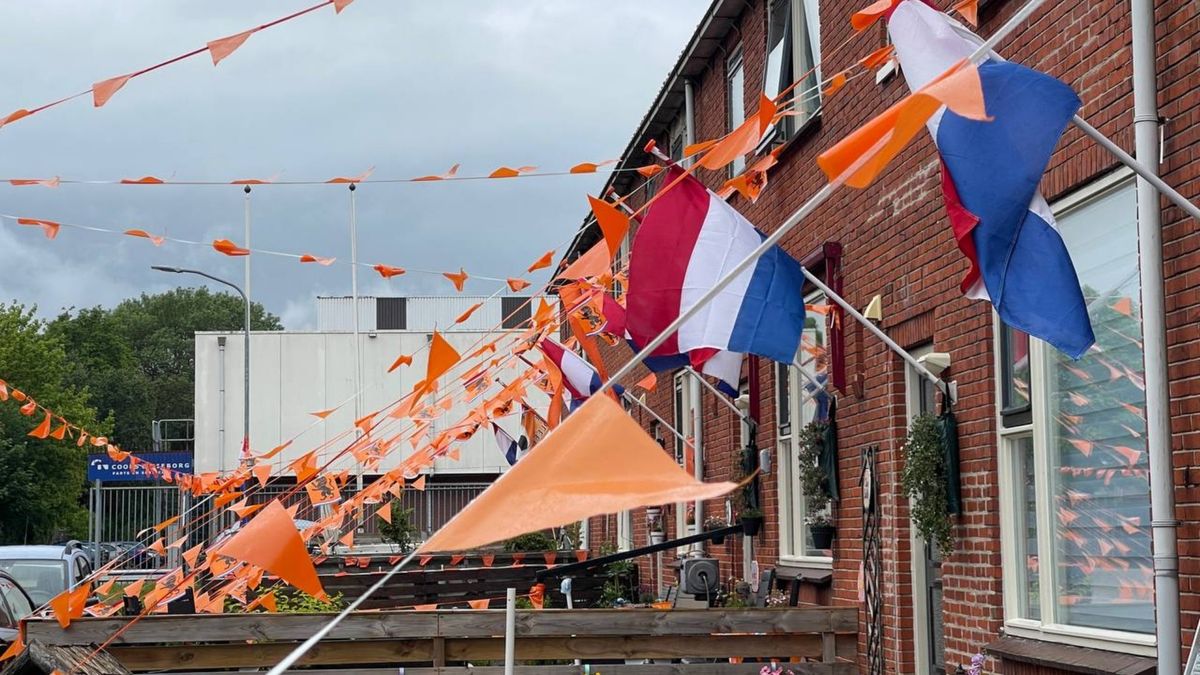 Straten kleuren oranje: ‘Er is maar één club en dat is FC Groningen, maar ik doe wel mee’