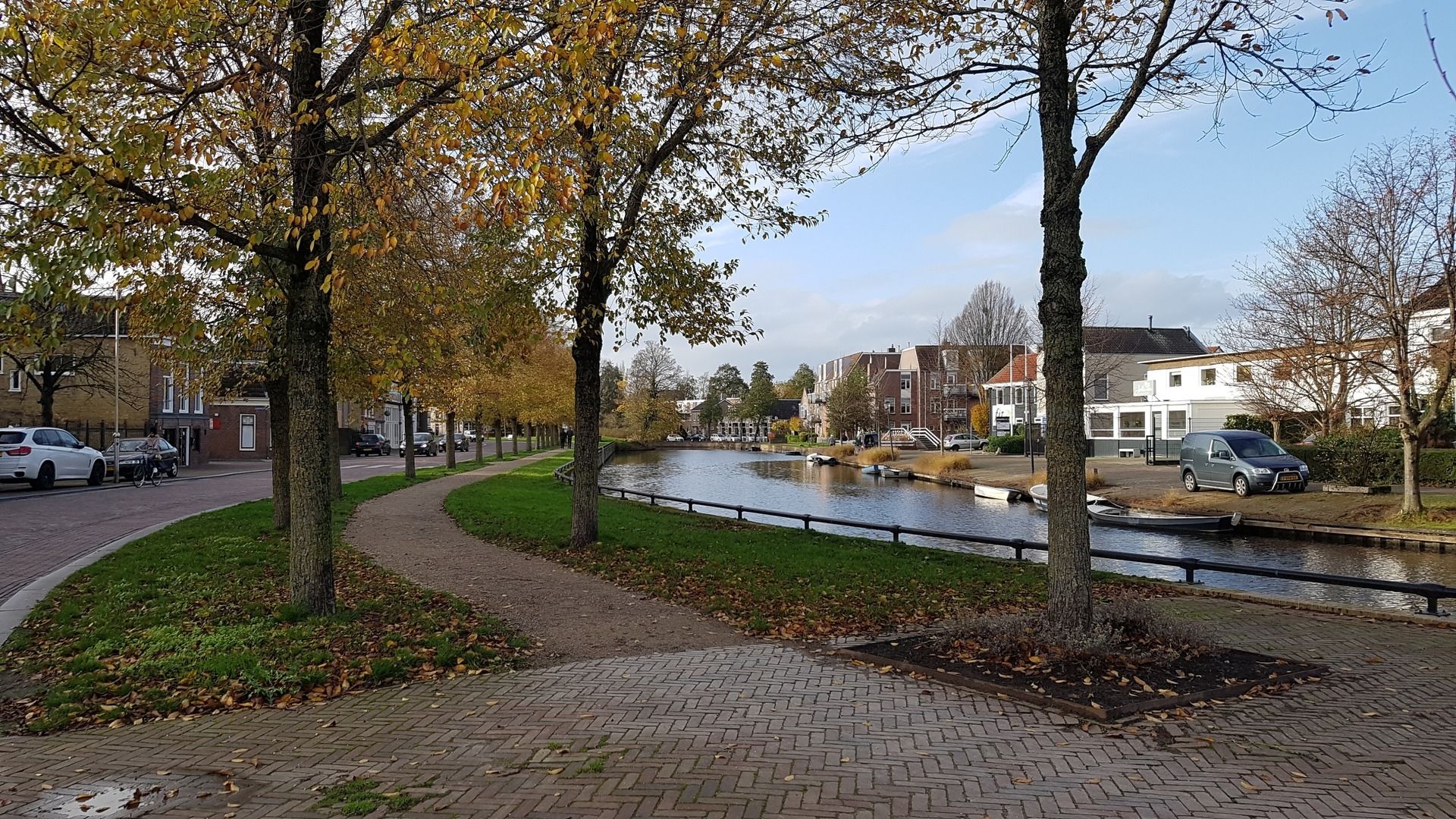 Sneek Vanaf Oktober Autoluw: Gemeente Wil Het Doorgaand Verkeer Uit Het ...