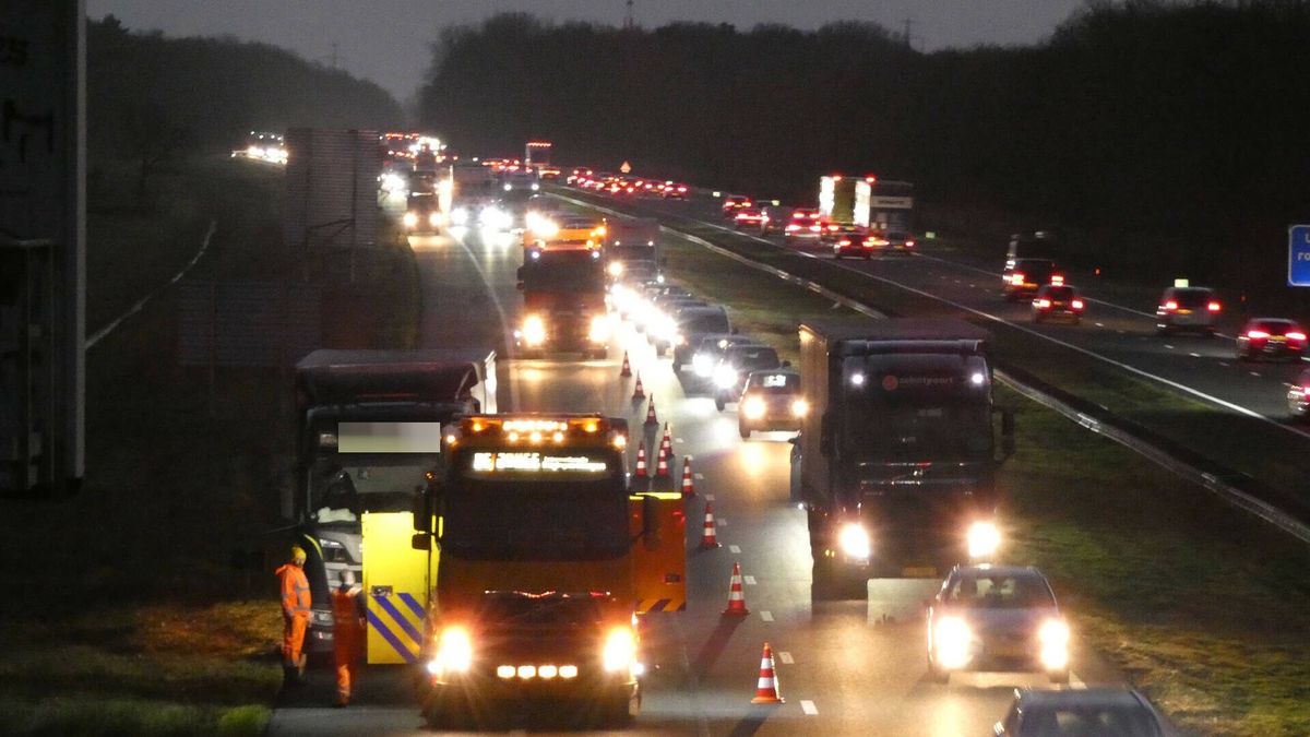 File op A28 bij Hooghalen door kapotte vrachtauto opgelost