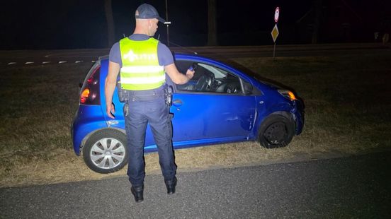 Twee auto's botsen op Corleseweg richting Winterswijk