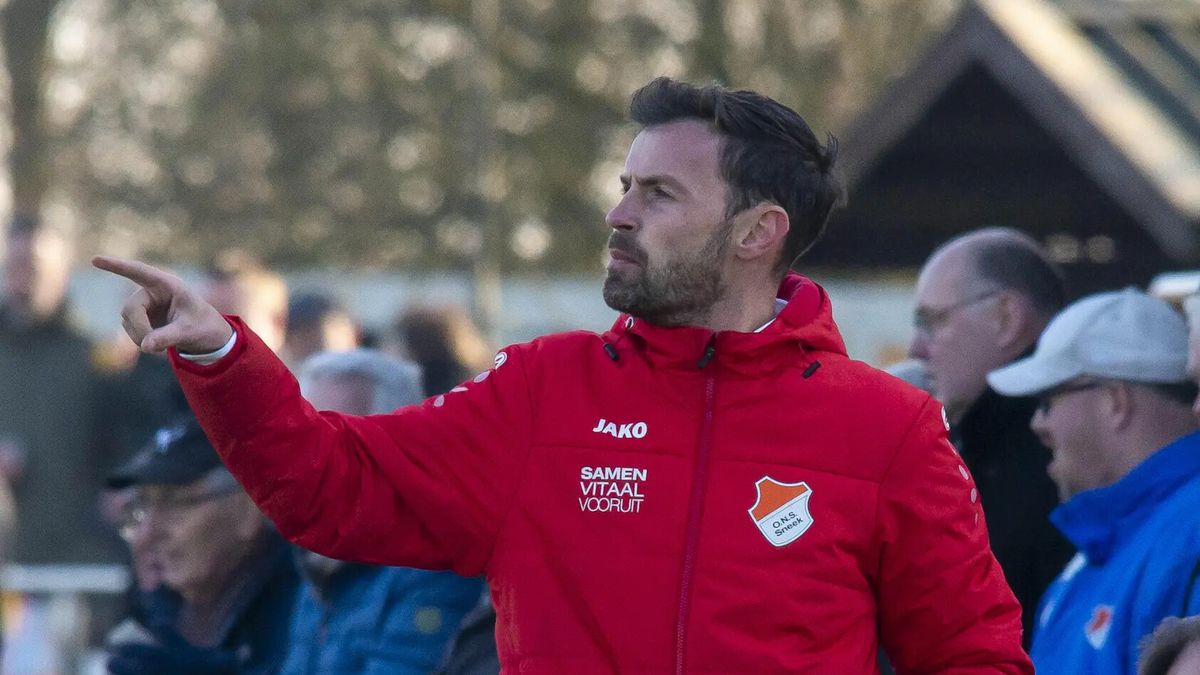 Arnoud Koster stopt als hoofdtrainer van ONS Sneek