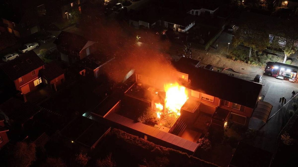 Overleden persoon in uitgebrande woning