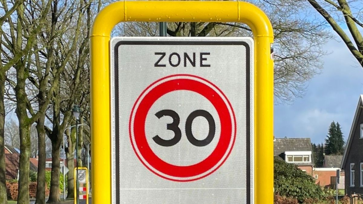 D66 Emmen: 'Onderzoek welke wegen naar 30 kilometer per uur kunnen'