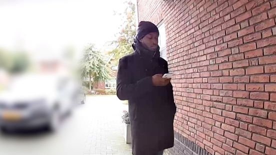 77-jarige vrouw urenlang aan de lijn gehouden door oplichter Nieuws