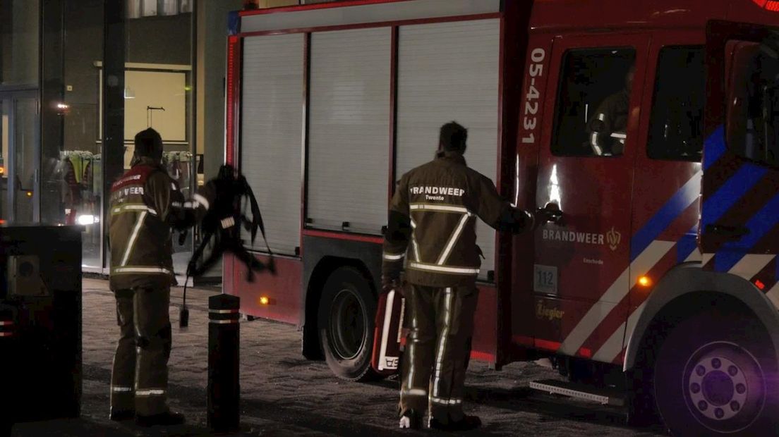 Brandweer moet schoolgebouw ventileren