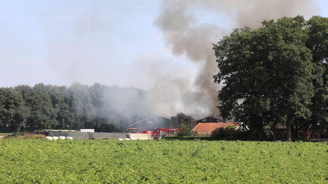 Grote schuurbrand in Rossum