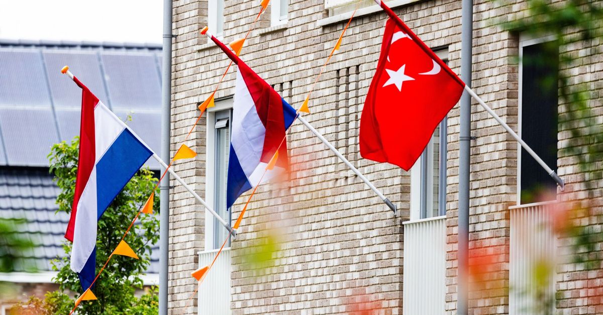 Voetbalfans en gemeente maken zich klaar voor kraker Nederland