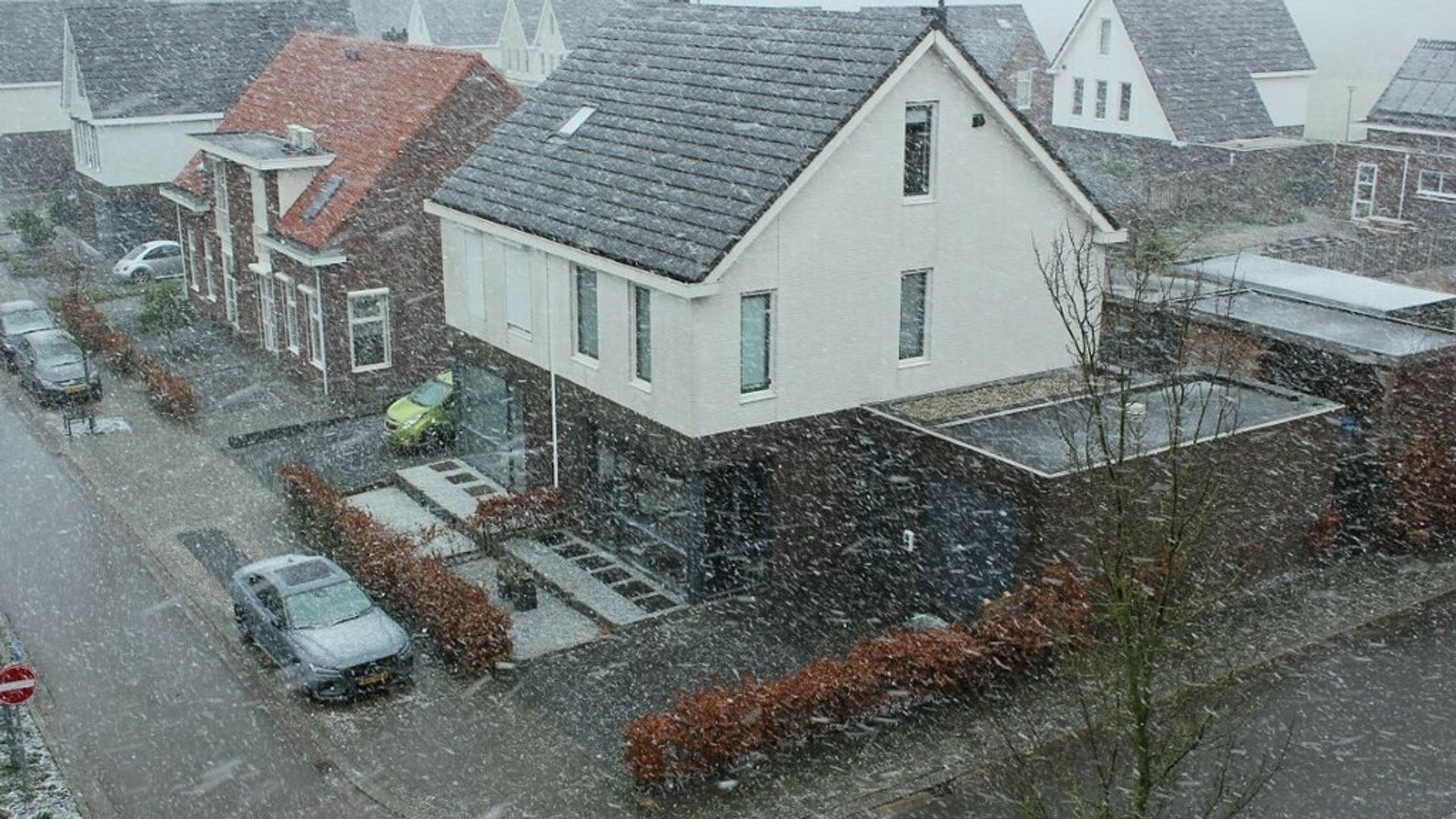 Verraderlijke Gladheid Door Sneeuw In De Provincie - Omroep Zeeland