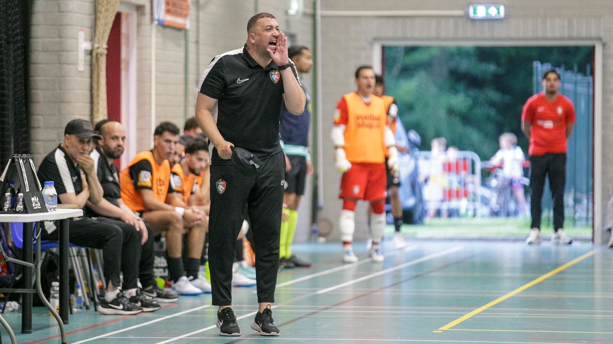 Zaalvoetballers Tigers Roermond winnen nationale beker