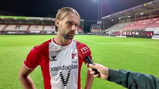 Debutant Pascal Mulder maakte zijn debuut in het profvoetbal.