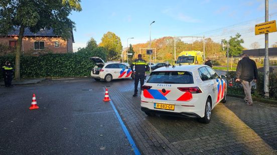 Fietser gewond • ongeval op A1. Fietser gewond • ongeval op A1.